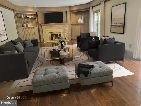 9713 Hall Rd, Potomac, MD 20854 photo 13