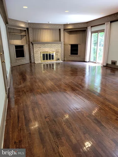 9713 Hall Rd, Potomac, MD 20854 photo 8