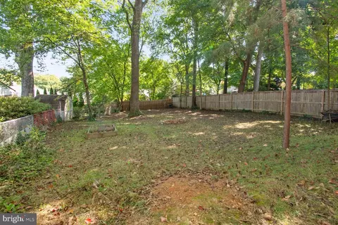 9017 Sudbury Rd, Silver Spring, MD 20901 photo 25