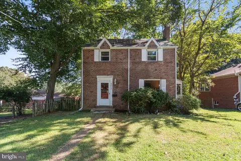 9017 Sudbury Rd, Silver Spring, MD 20901 photo 2