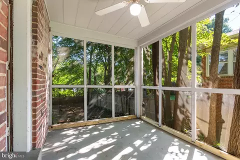 9017 Sudbury Rd, Silver Spring, MD 20901 photo 19