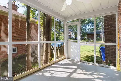9017 Sudbury Rd, Silver Spring, MD 20901 photo 18