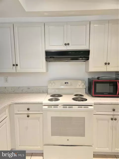 3501 Forest Edge Dr #14-1E, Silver Spring, MD 20906 photo 16
