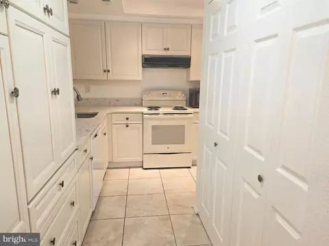 3501 Forest Edge Dr #14-1E, Silver Spring, MD 20906 photo 14