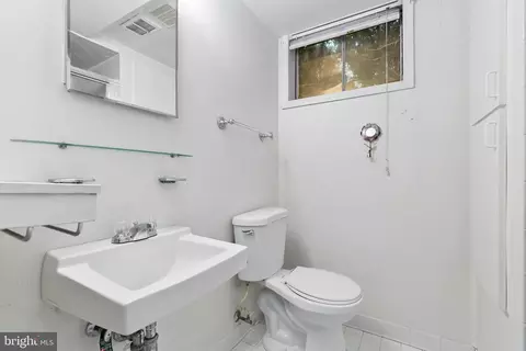 4 Locksley Ct, Silver Spring, MD 20904 photo 45