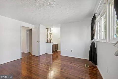 3729 Castle Ter #122-15, Silver Spring, MD 20904 photo 17
