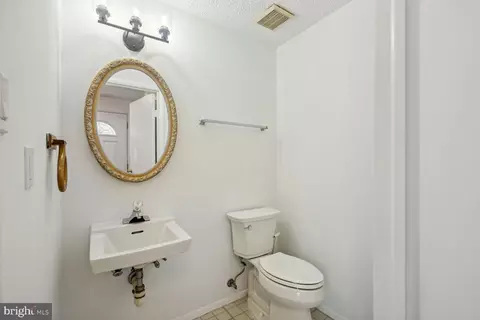 3729 Castle Ter #122-15, Silver Spring, MD 20904 photo 8