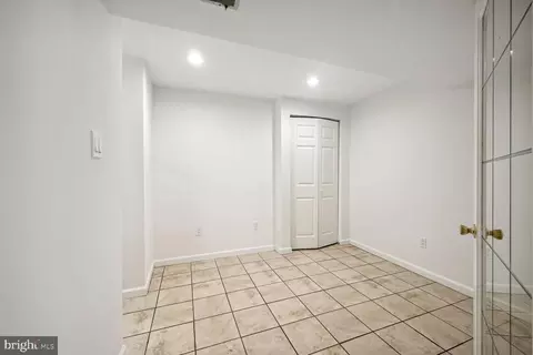 3729 Castle Ter #122-15, Silver Spring, MD 20904 photo 23