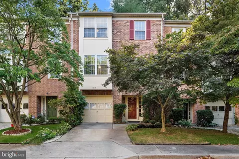 1614 Tanyard Hill Rd, Gaithersburg, MD 20879