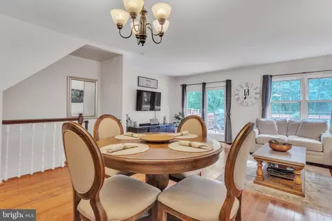 3037 Mozart Dr, Silver Spring, MD 20904 photo 8