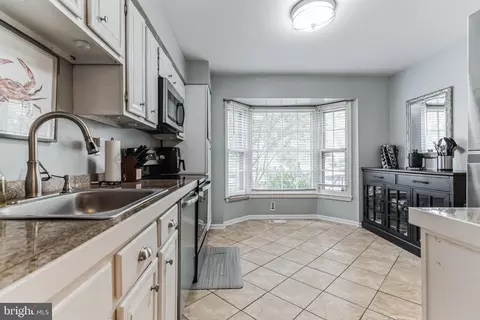 3037 Mozart Dr, Silver Spring, MD 20904 photo 5