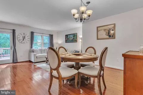 3037 Mozart Dr, Silver Spring, MD 20904 photo 9