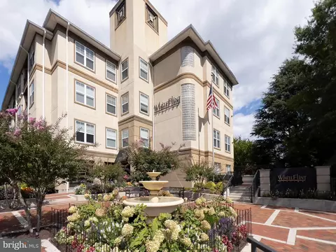 11800 Old Georgetown Rd #1117, North Bethesda, MD 20852