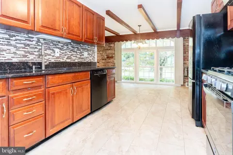 2036 Henderson Ave, Silver Spring, MD 20902 photo 16