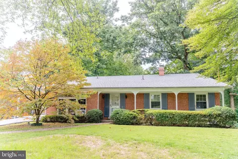 2036 Henderson Ave, Silver Spring, MD 20902