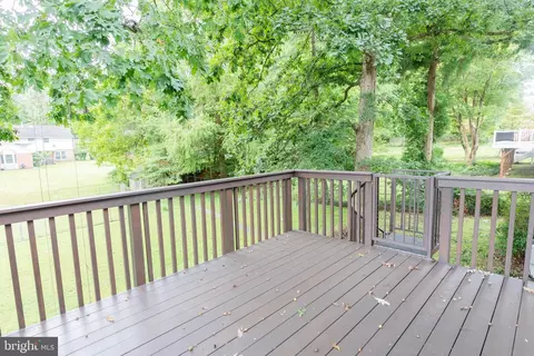 2036 Henderson Ave, Silver Spring, MD 20902 photo 10