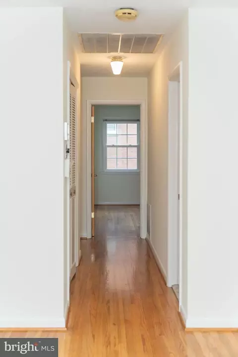 2036 Henderson Ave, Silver Spring, MD 20902 photo 31