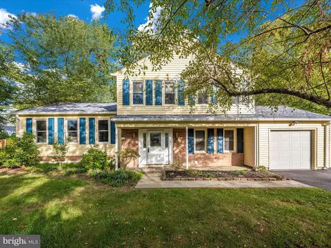 17309 Hoskinson Rd, Poolesville, MD 20837