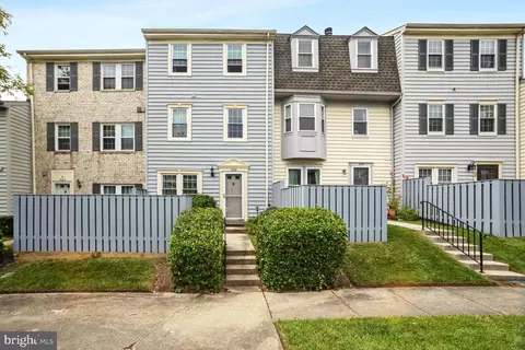 3104 Quartet Ln #213, Silver Spring, MD 20904