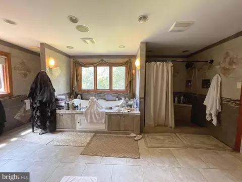 2053 Mayflower Dr, Silver Spring, MD 20905 photo 18