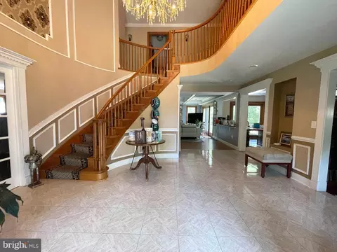 2053 Mayflower Dr, Silver Spring, MD 20905 photo 7