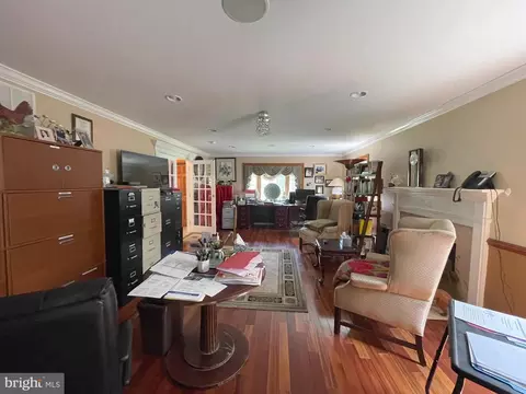 2053 Mayflower Dr, Silver Spring, MD 20905 photo 12