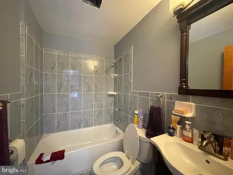 2053 Mayflower Dr, Silver Spring, MD 20905 photo 24