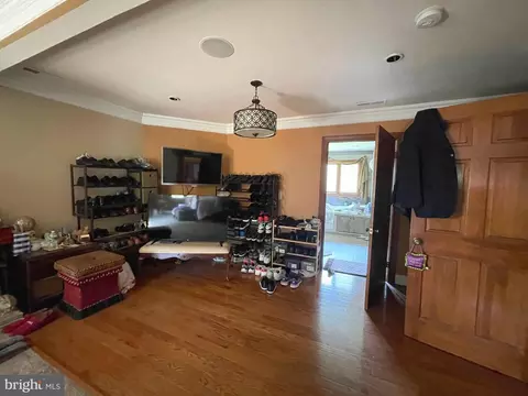 2053 Mayflower Dr, Silver Spring, MD 20905 photo 17