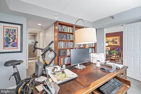 15100 Interlachen Dr #4-224, Silver Spring, MD 20906 photo 42