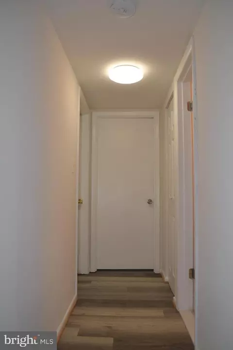 2302 Greenery Ln #102-16, Silver Spring, MD 20906 photo 9
