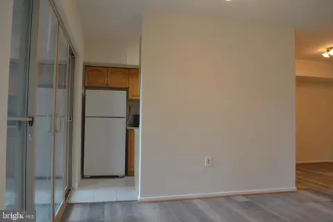 2302 Greenery Ln #102-16, Silver Spring, MD 20906 photo 4