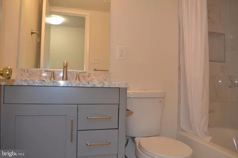 2302 Greenery Ln #102-16, Silver Spring, MD 20906 photo 13