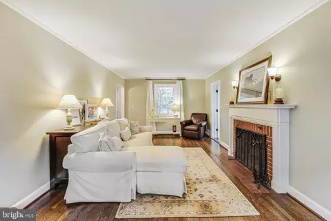 1506 Live Oak Dr, Silver Spring, MD 20910 photo 7