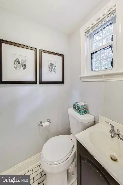 1506 Live Oak Dr, Silver Spring, MD 20910 photo 19