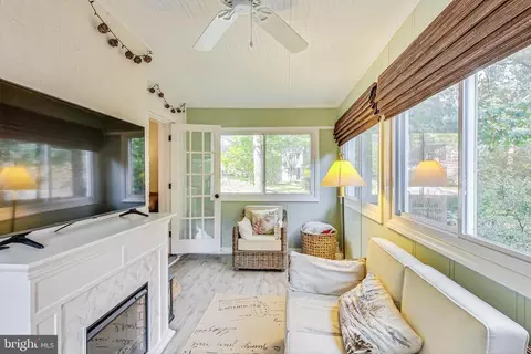 1506 Live Oak Dr, Silver Spring, MD 20910 photo 12
