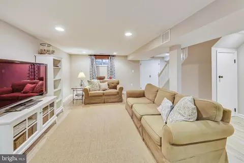 1506 Live Oak Dr, Silver Spring, MD 20910 photo 39