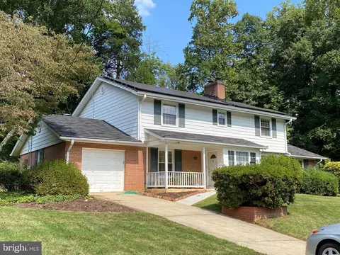 6605 Lybrook Ct, Bethesda, MD 20817