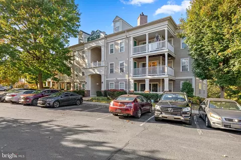 13105 Millhaven Pl #7-L, Germantown, MD 20874