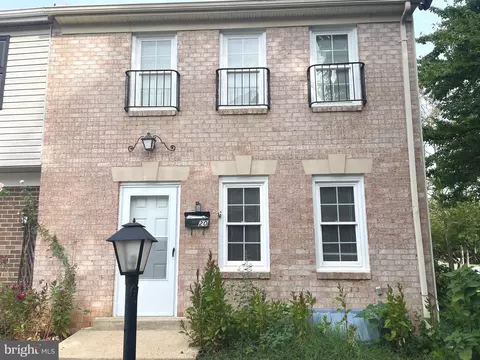20 County Ct #17, Gaithersburg, MD 20878
