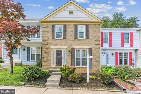 13239 Country Ridge Dr, Germantown, MD 20874
