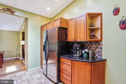 412 Sisson Ct, Silver Spring, MD 20902 photo 12