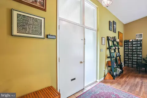 412 Sisson Ct, Silver Spring, MD 20902 photo 5