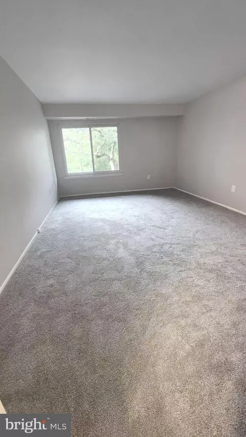 3158 Adderley Ct #242-B, Silver Spring, MD 20906 photo 8