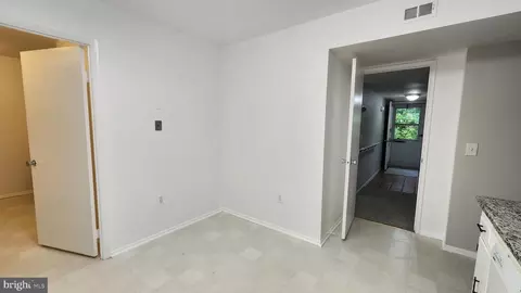 3158 Adderley Ct #242-B, Silver Spring, MD 20906 photo 14