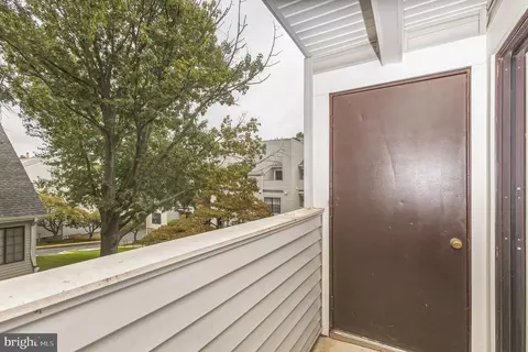 1605 Carriage House Ter #1605-E, Silver Spring, MD 20904 photo 16
