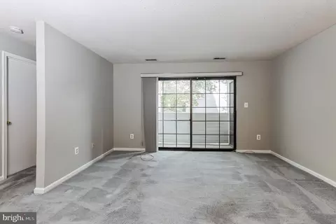 1605 Carriage House Ter #1605-E, Silver Spring, MD 20904 photo 14