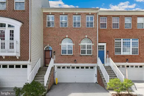 3905 Madison Park Ln, Burtonsville, MD 20866