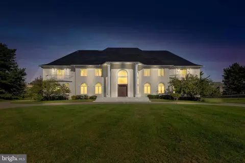 13 Potomac Manors Ct, Potomac, MD 20854