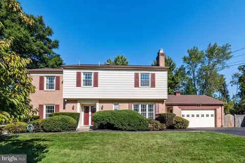2417 E Gate Dr, Silver Spring, MD 20906