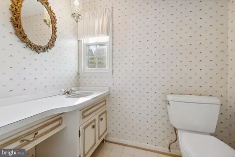 2417 E Gate Dr, Silver Spring, MD 20906 photo 17
